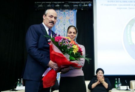 В Махачкале состоялся II Республиканский форум матерей Дагестана