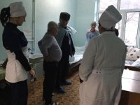 Глава Унцукульского района Иса Нурмагомедов с рабочим визитом посетил центральную районную больницу в селе Унцукуль.