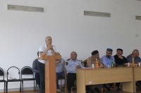 Состоялась встреча главы района с джамаатом селения Майданское