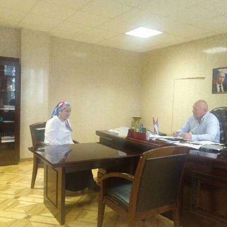 26 августа 2015 года состоялся очередной приём граждан по личным вопросам,который провел и. о.главы МО "Унцукульский район" И. Нурмагомедов.