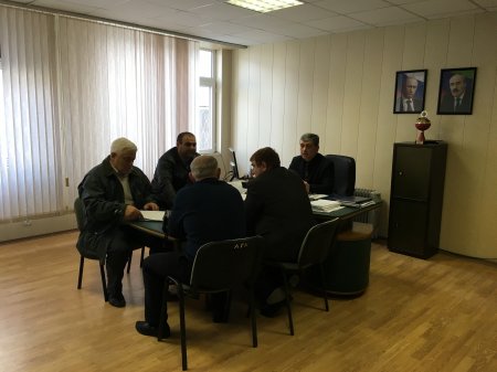 В администрации МО "Унцукульский район" обсудили вопрос о профилактике дорожно – транспортных происшествий и обеспечение безопасности дорожного движения