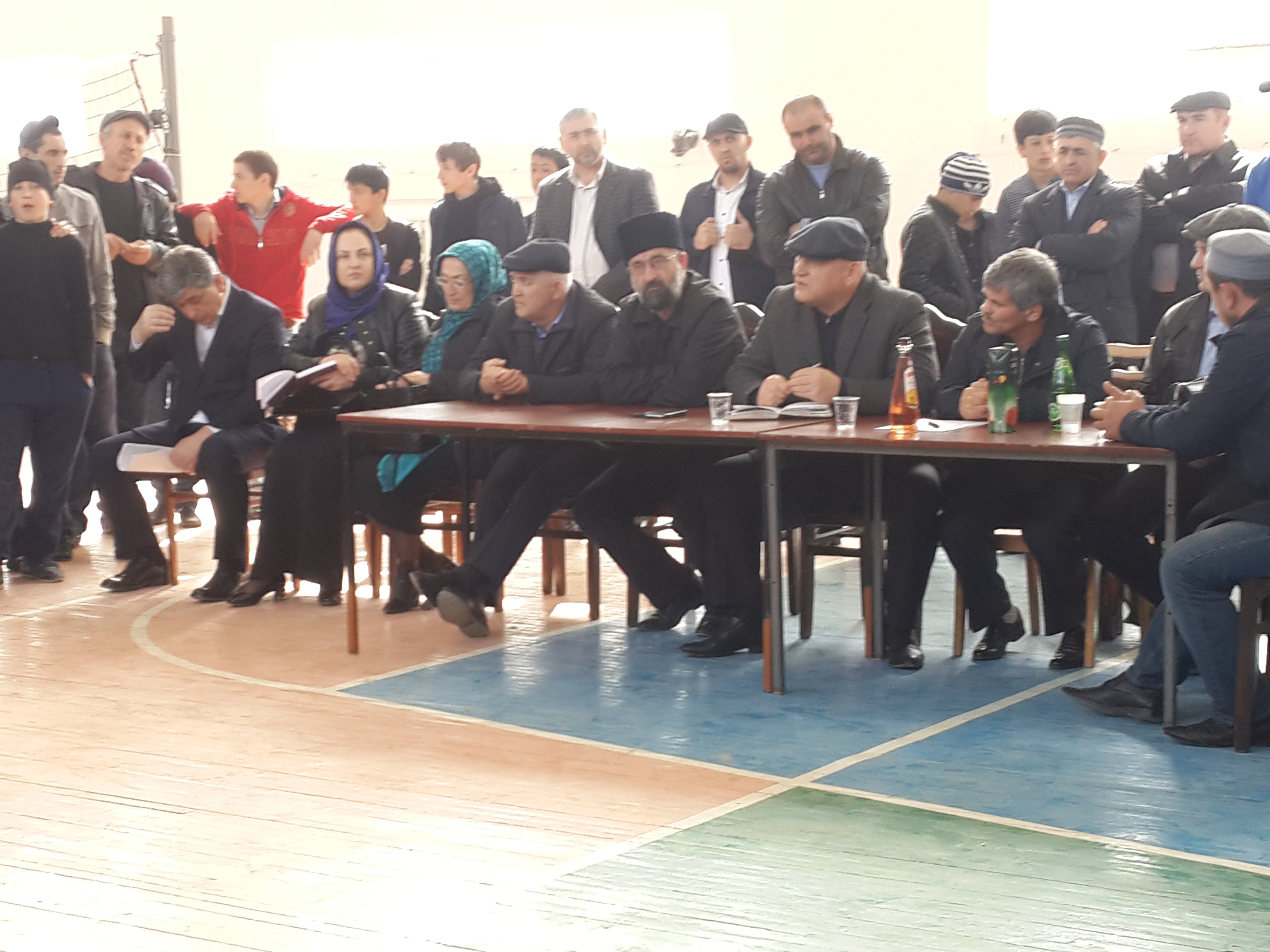 Встреча главы Унуцукульского района Исы Нурмагомедова с жителями  прошла в с.Ирганай .