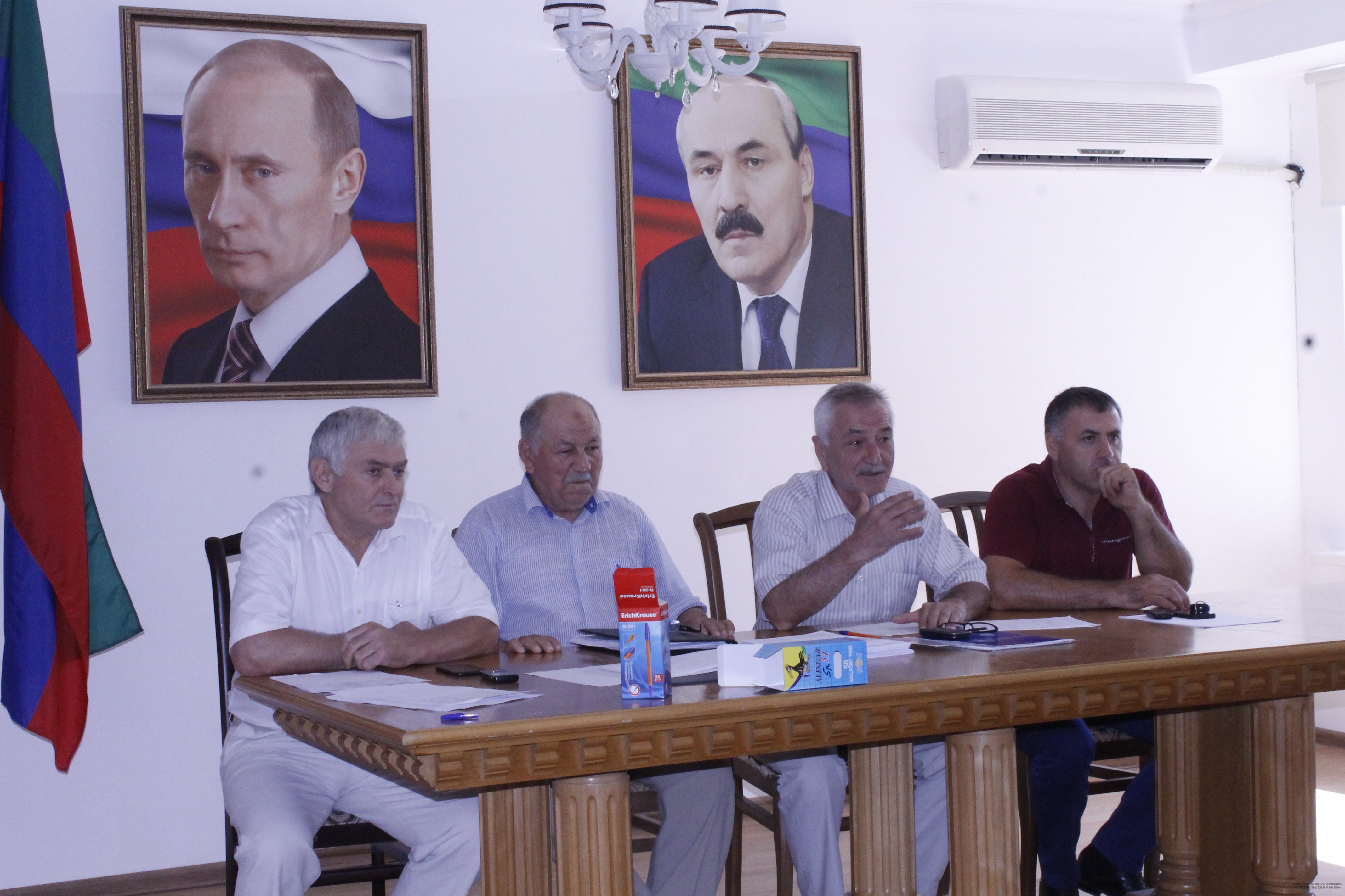 Встреча секретаря Республиканской избирательной комиссии Республики Дагестан Халида Халидова с членами участковых избирательных комиссий Унцукульского района.
