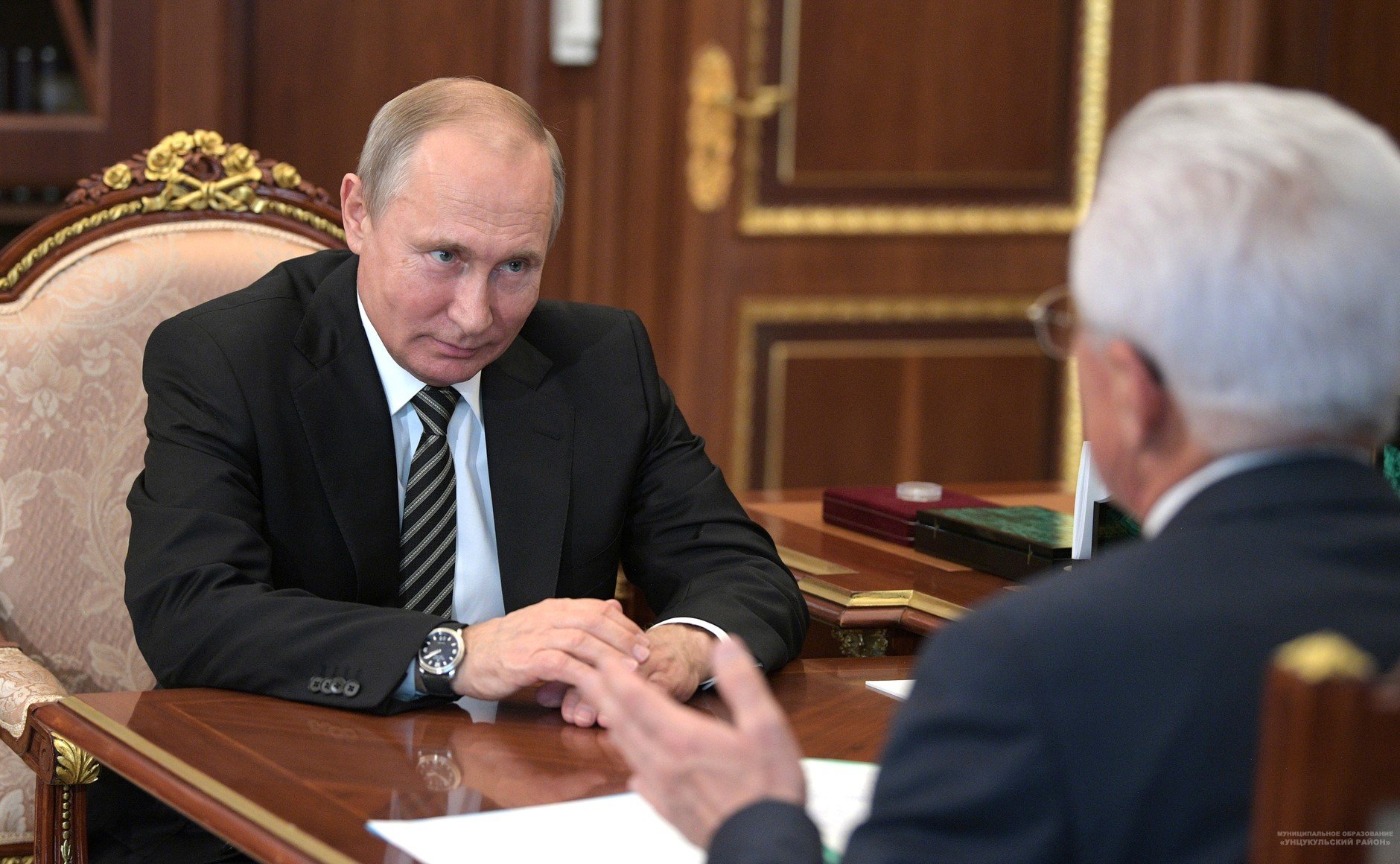 Владимир Васильев рассказал Владимиру Путину о формировании кадрового резерва в Дагестане.